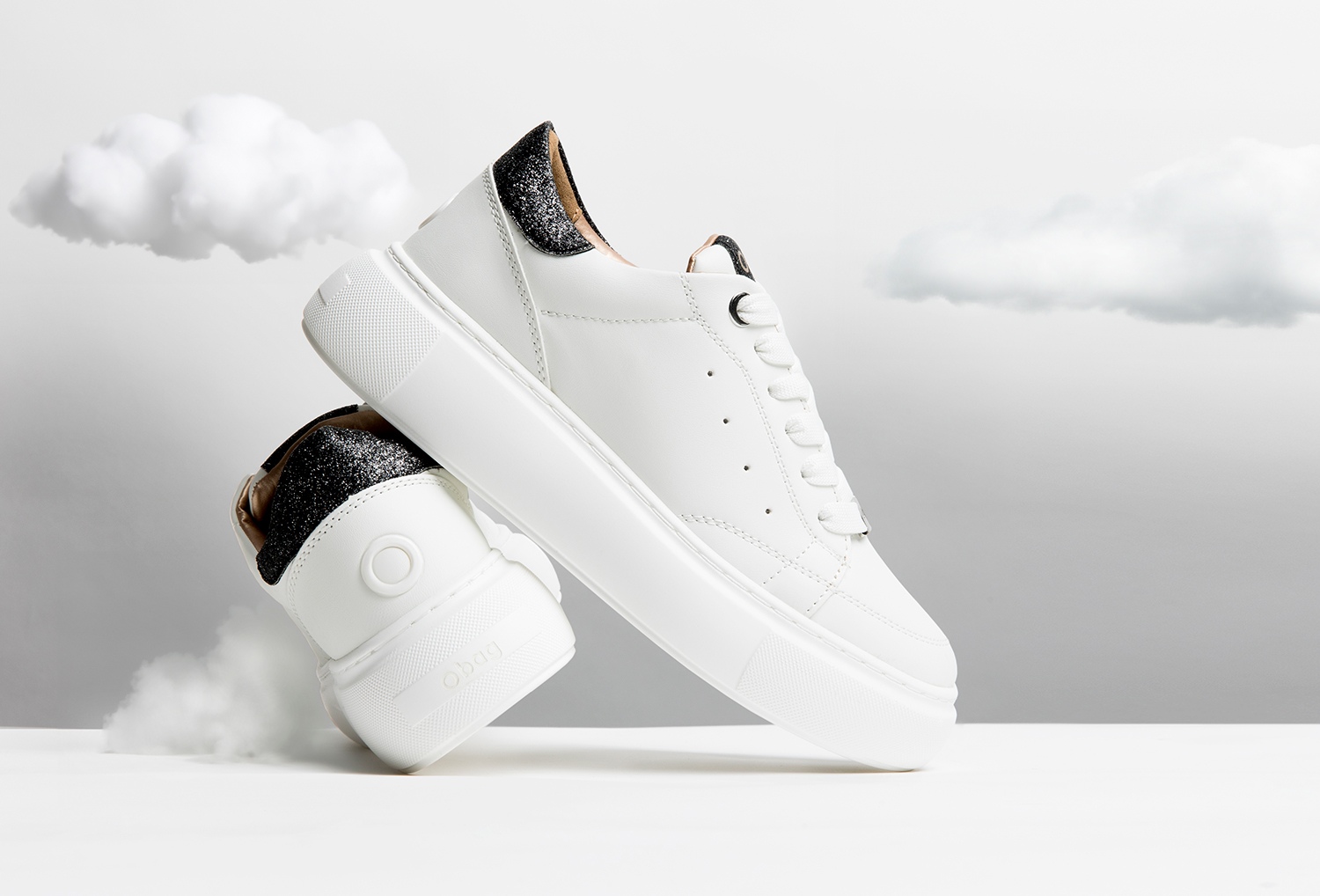 O bag / O sneakers